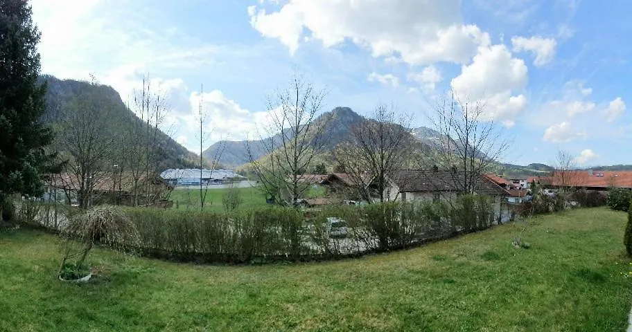 Apartment Ferienwohnung BerGlück Inzell
