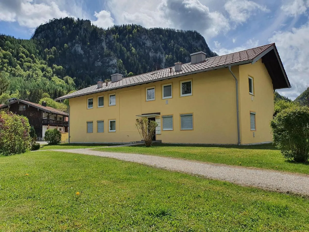 Apartment Ferienwohnung BerGlück Inzell
